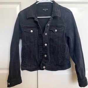 Black denim jean jacket
